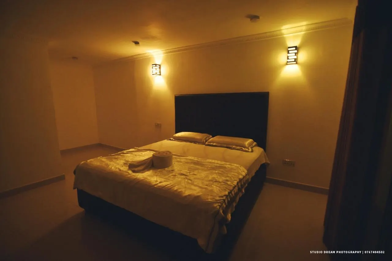 Tiverton Homestay Godagandeniya