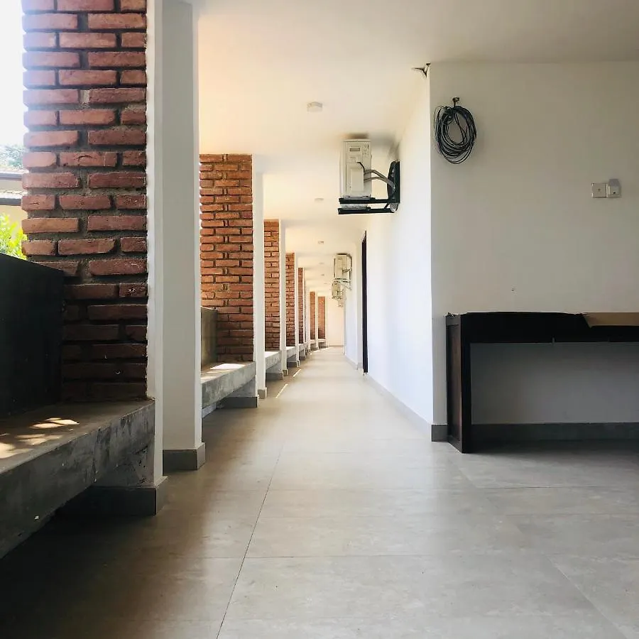 Tiverton Homestay Godagandeniya