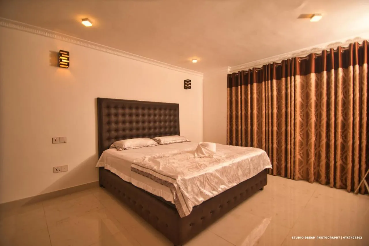 Tiverton Homestay Godagandeniya
