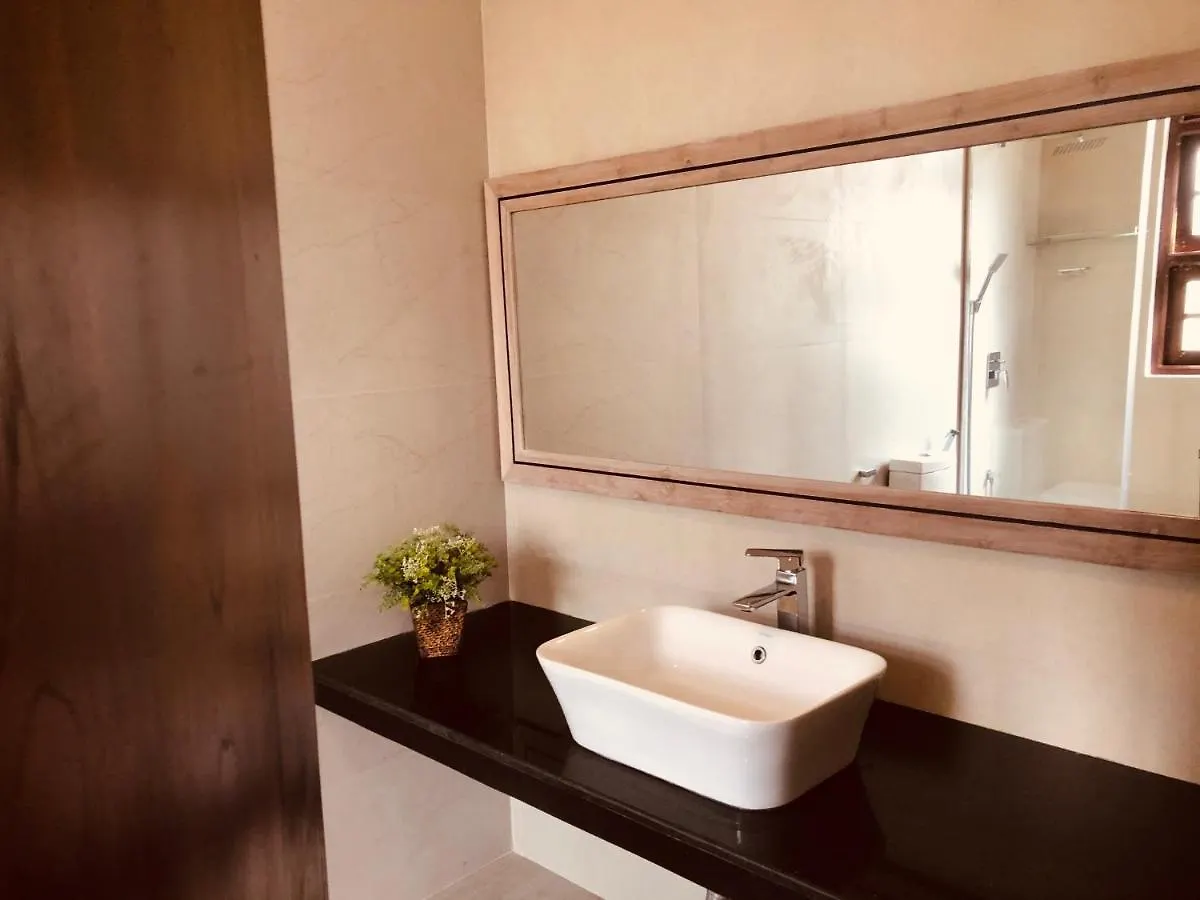 Tiverton Homestay Godagandeniya